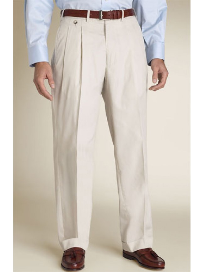 Men Double-reverse pleats dress pants for a comfortable fit